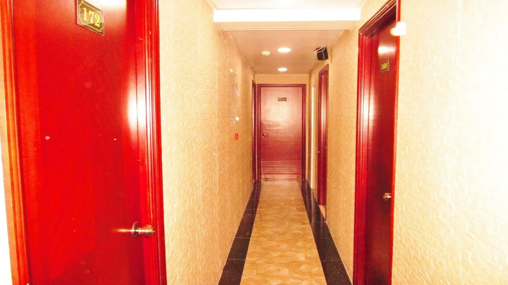 Caribbean Sea Guest House Hongkong 0*,  Čína